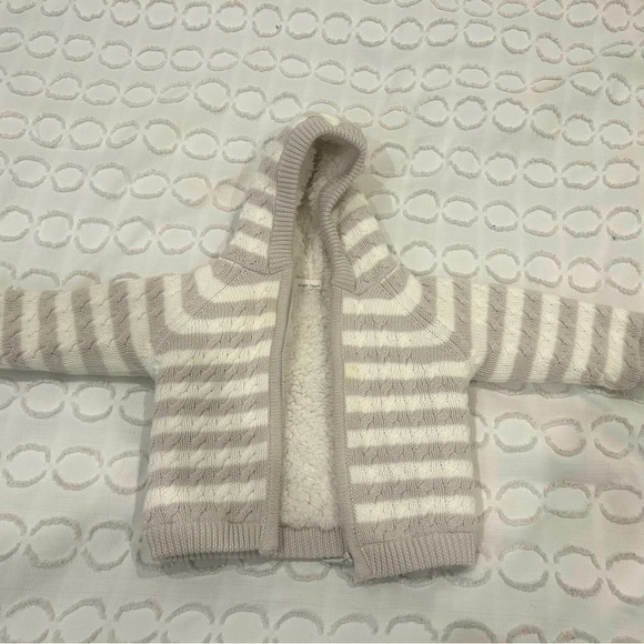 Angel Dear Sherpa Zipper Jacket with Hood in grey/white 0-6m - Picture 4 of 5